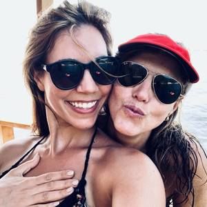 Meet your Posher, Carrie